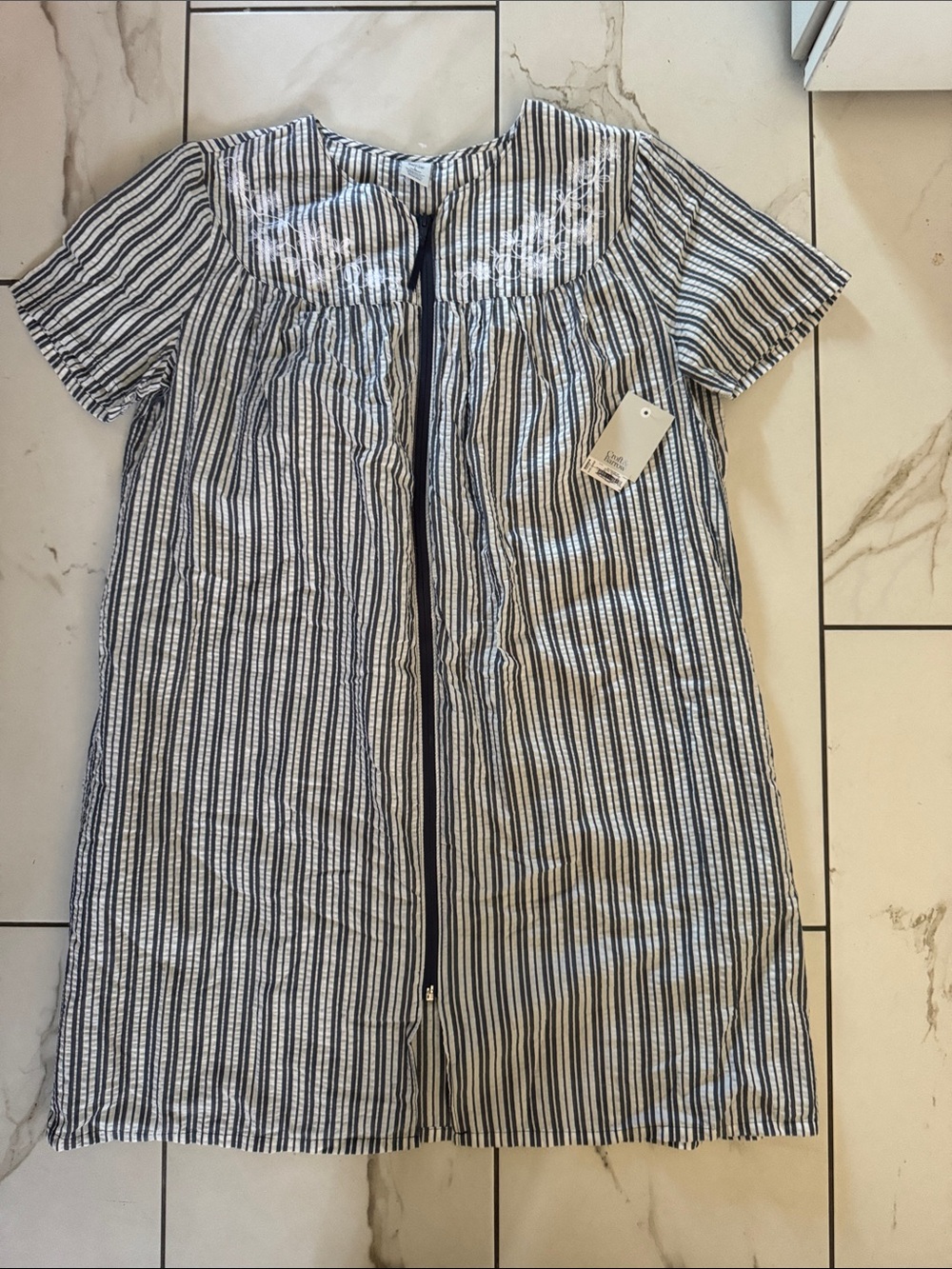 croft & barrow Navy and White Striped Zip-Front nightgown